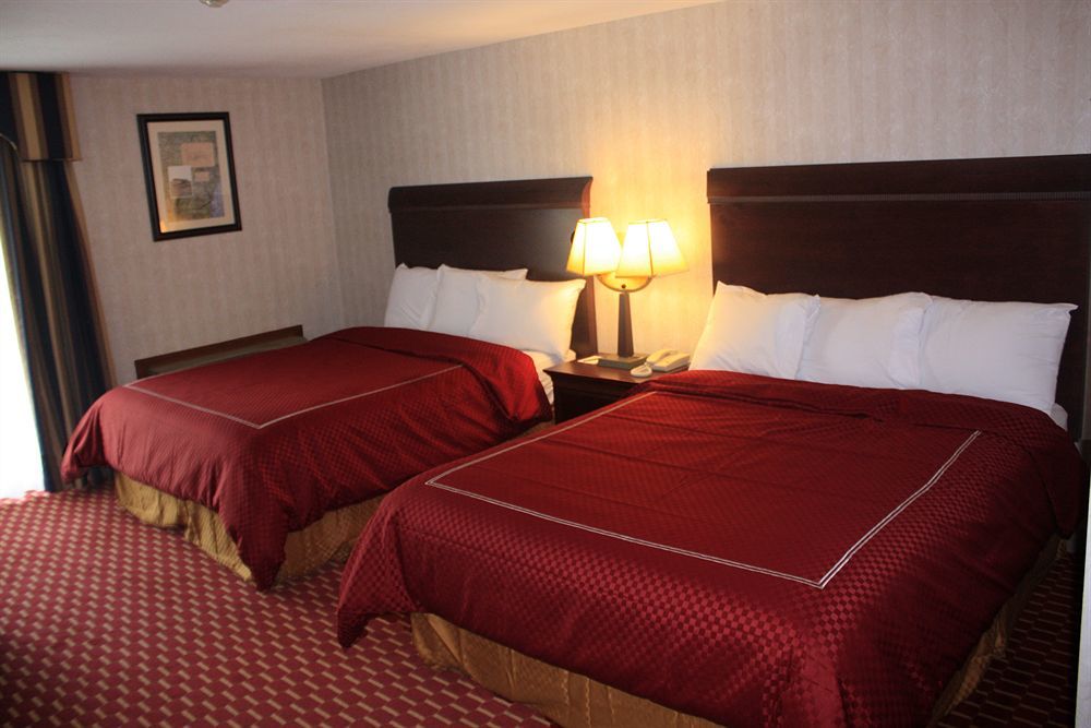 Hampton Falls Inn Extérieur photo